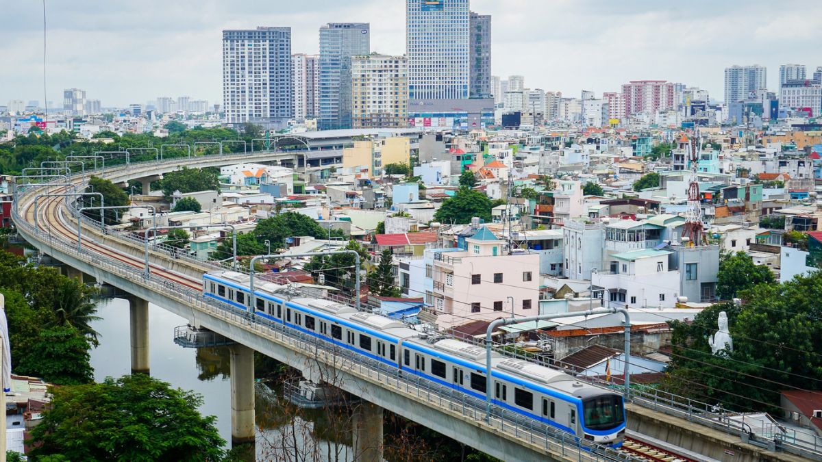 Dòng tiền đầu tư đang dịch chuyển theo các tuyến metro